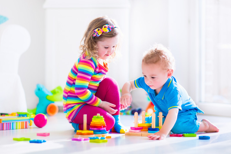 Enjoy The Benefits of Ordering Montessori Wooden Toys While Online Shopping